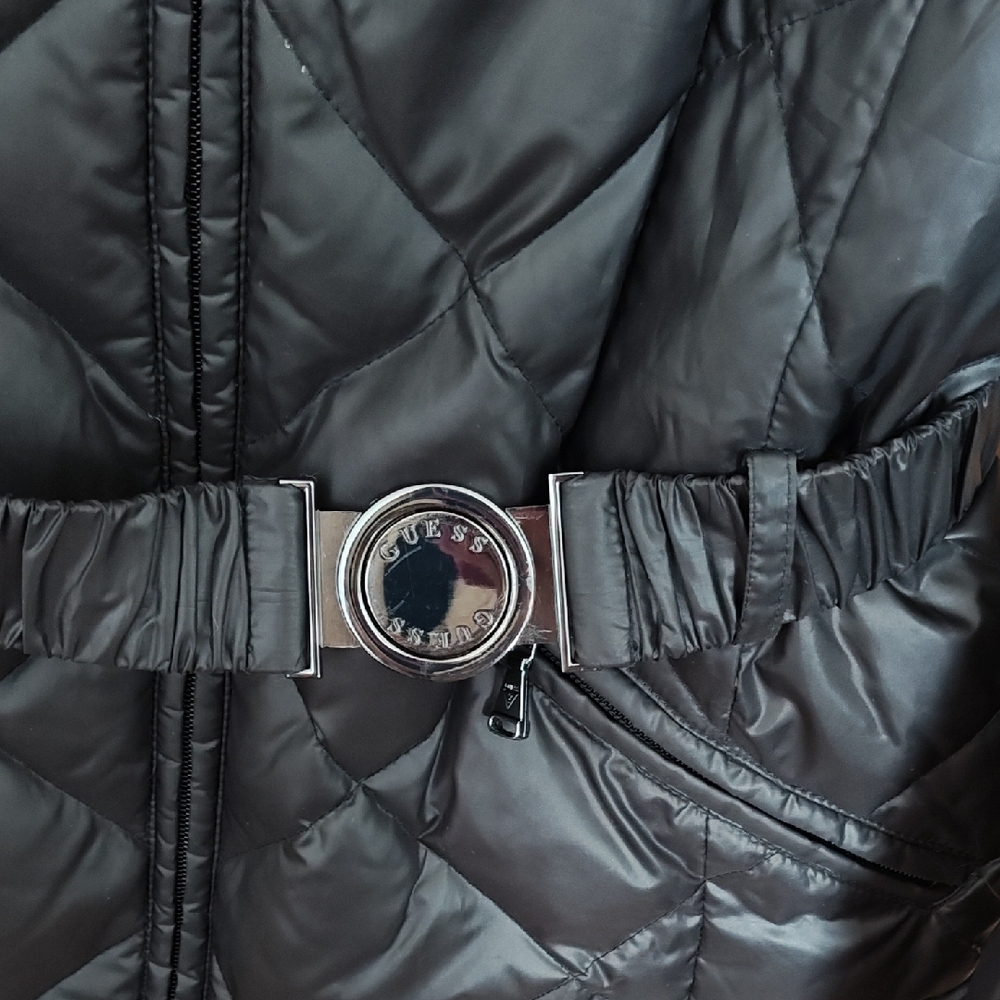 Like New 💕 Guess Black Quilted Belted Puffer Jacket - Picture 7 of 10